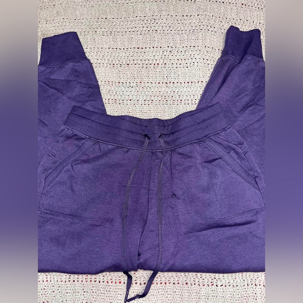 Women’s Purple Jogger Sweatpants